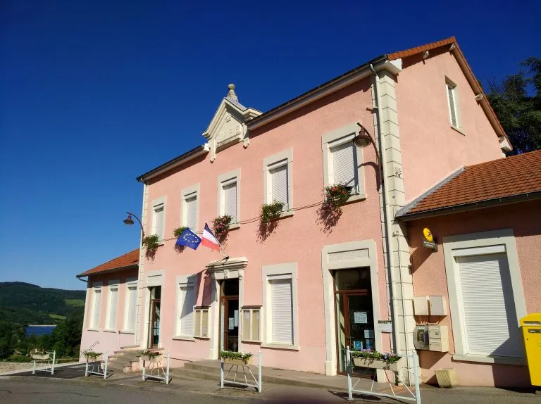 Joux (69170)